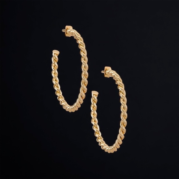 NEW The M Jewelers NY Earrings 14K Gold Plated Florence Twisted Hoop - Picture 2 of 3